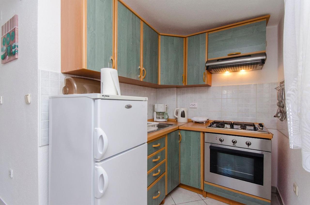 Apartments Marija Senj  Buitenkant foto